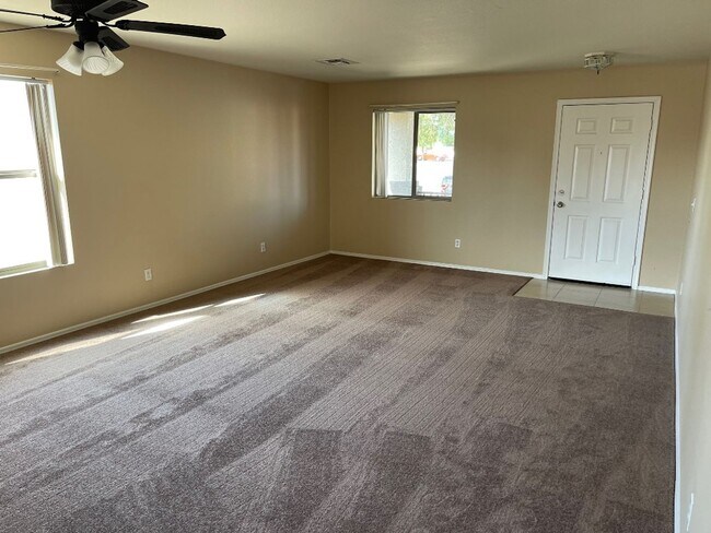 Foto del edificio - 13365 W Canyon Creek Dr