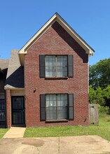 Building Photo - 6797 The Willows Cove