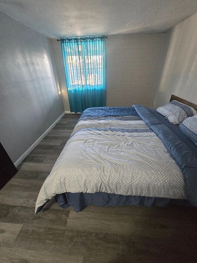 Foto del edificio - 6864 E Mary Dr