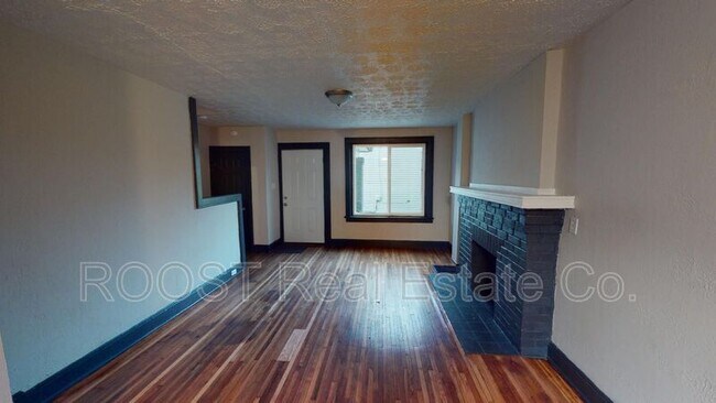 Foto del edificio - 116 N Guilford Ave