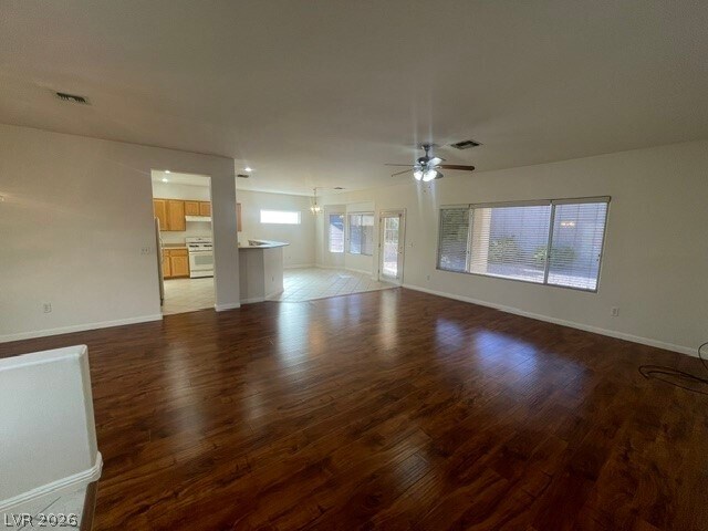 Foto del edificio - 3047 Hickory Valley Rd