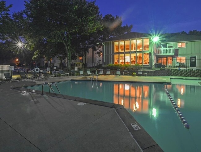 Foto del edificio - Hillcrest Estates