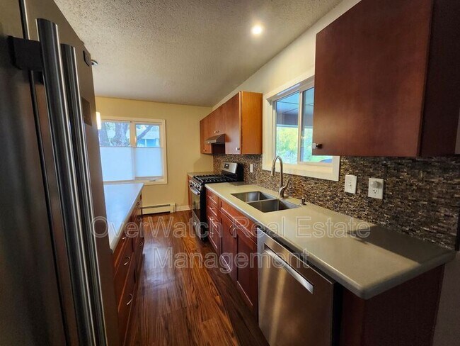 Foto del edificio - 7019 Windsor Pl