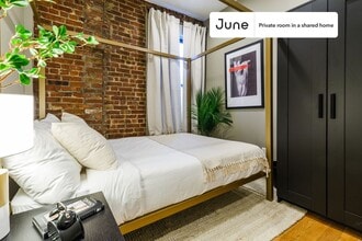 Building Photo - Room in Shared 4 bed/4 bath home