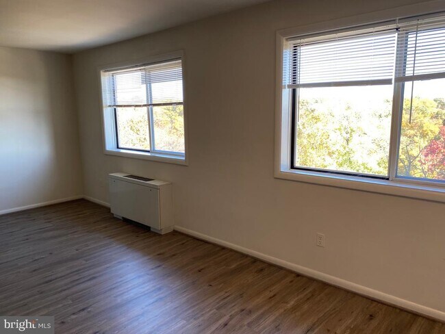 Foto del edificio - 750 S Dickerson St