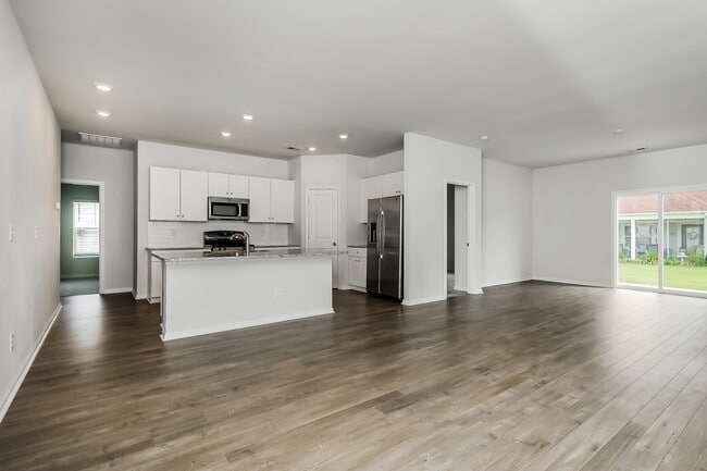 Foto del edificio - 143 S Reindeer Rd