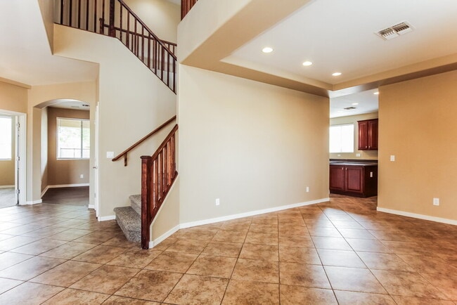 Building Photo - 4261 N 157th Ave