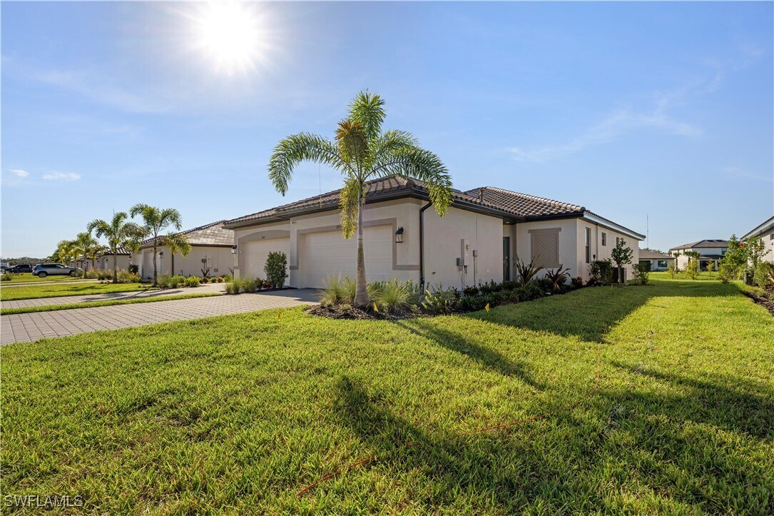 Foto principal - 19573 Hinkley Dr