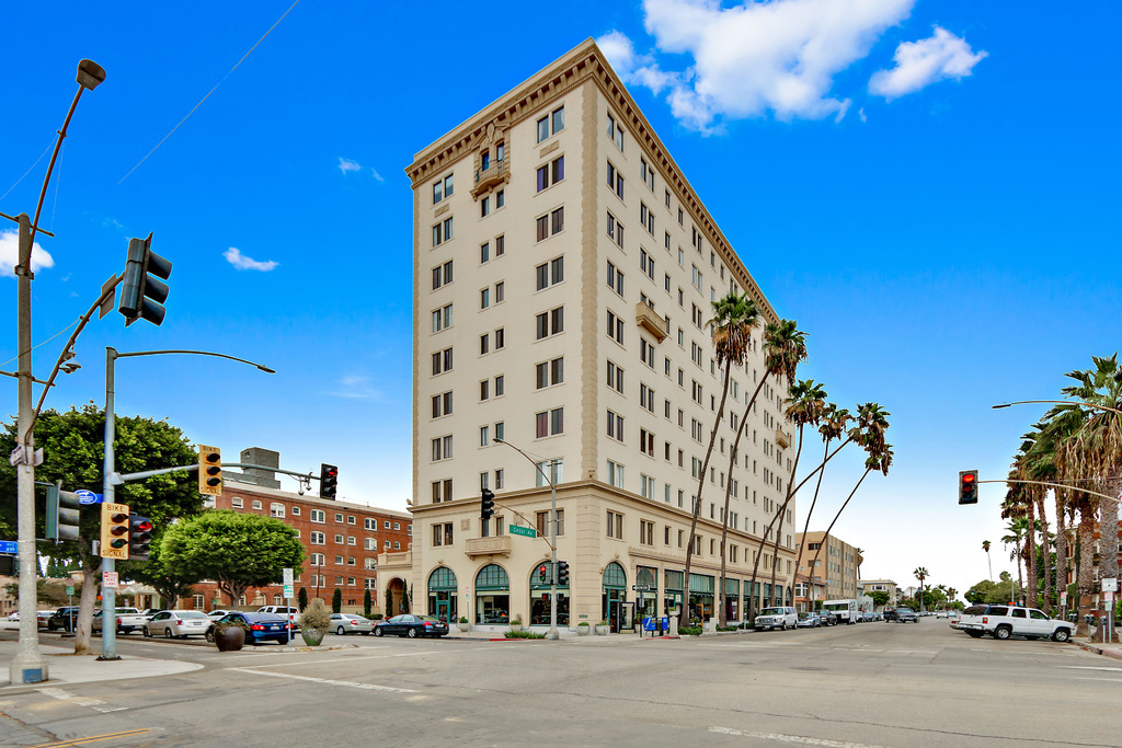 Downtown Long Beach Location - 315 W 3rd St