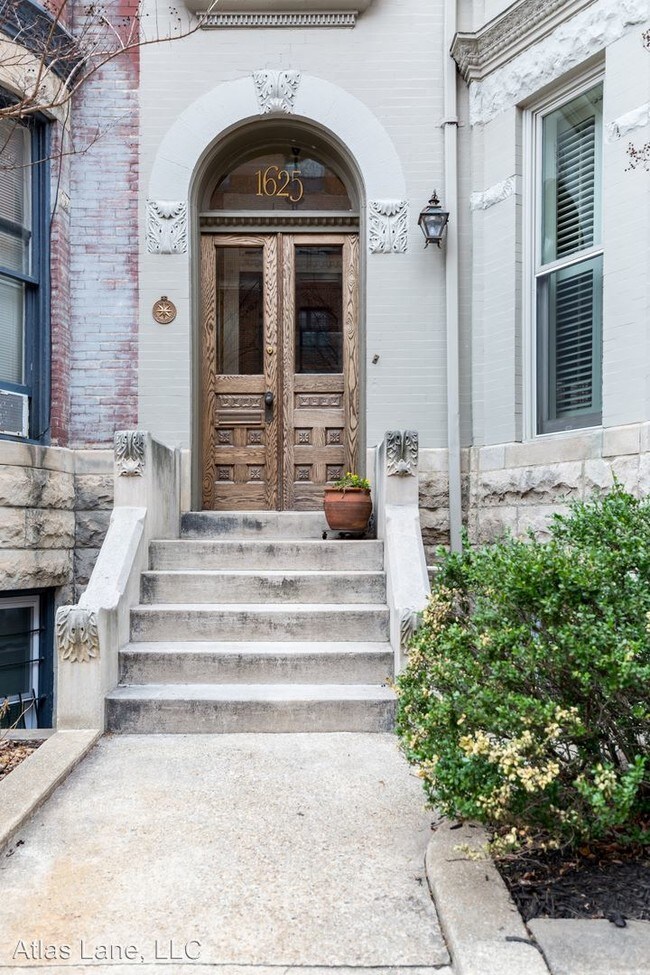 Foto del edificio - 1625 R St NW