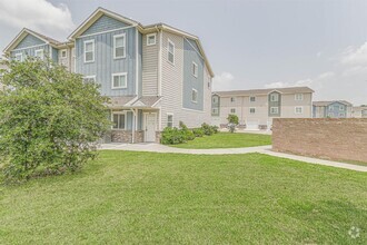 Building Photo - 21155 Gosling Rd