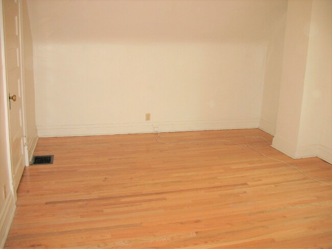 Foto del edificio - 5706 Darlington Rd