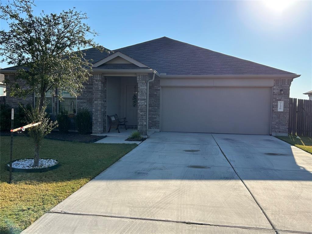 Foto principal - 730 Carol Dr