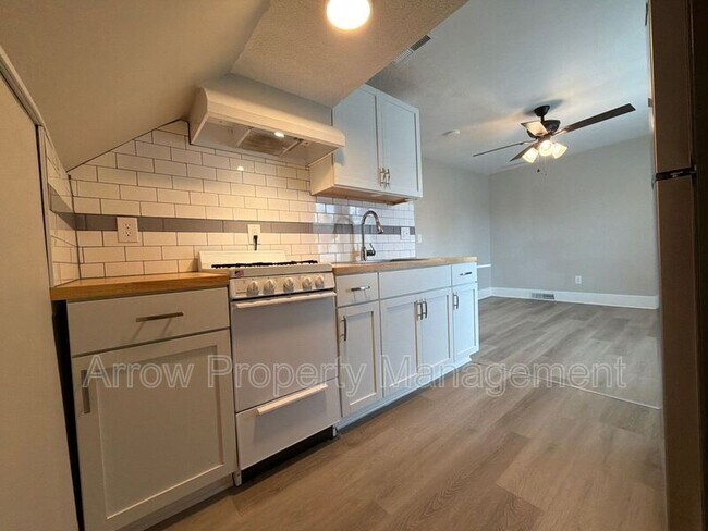 Foto del edificio - 136 N 27th St