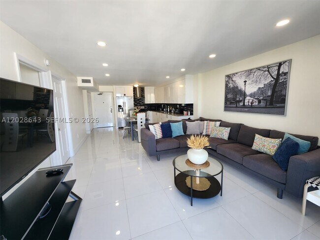 Building Photo - 345 Ocean 602