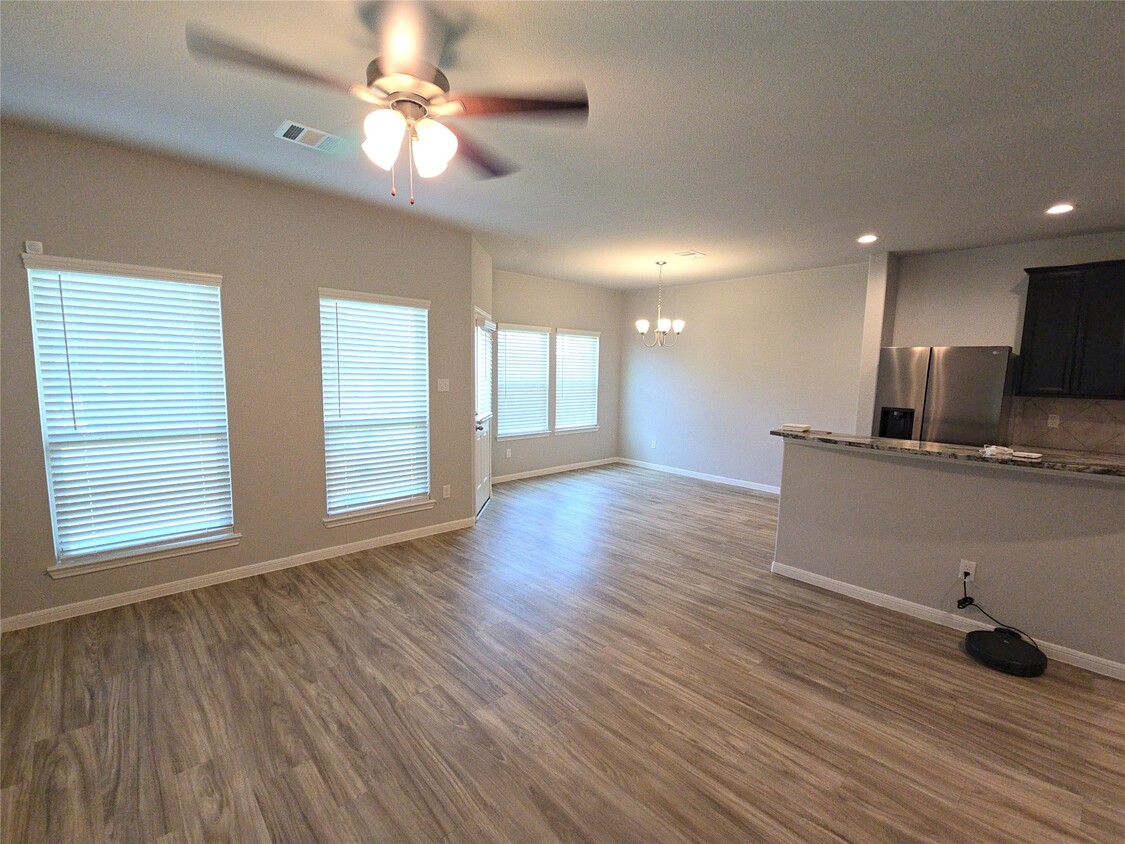 Building Photo - 6543 Castle Loch Ct