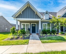 Building Photo - 12623 Needlepoint Dr