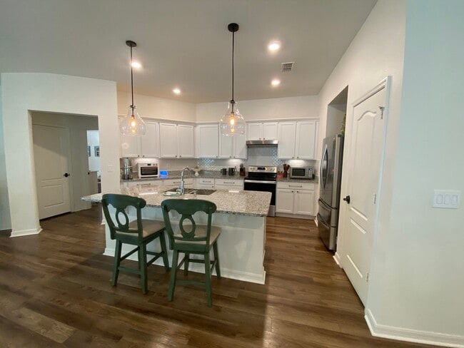 Building Photo - 16671 Centipede St
