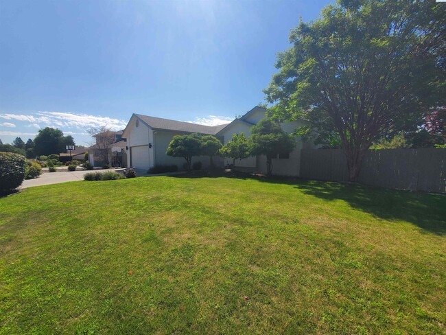 Building Photo - North Richland For Rent