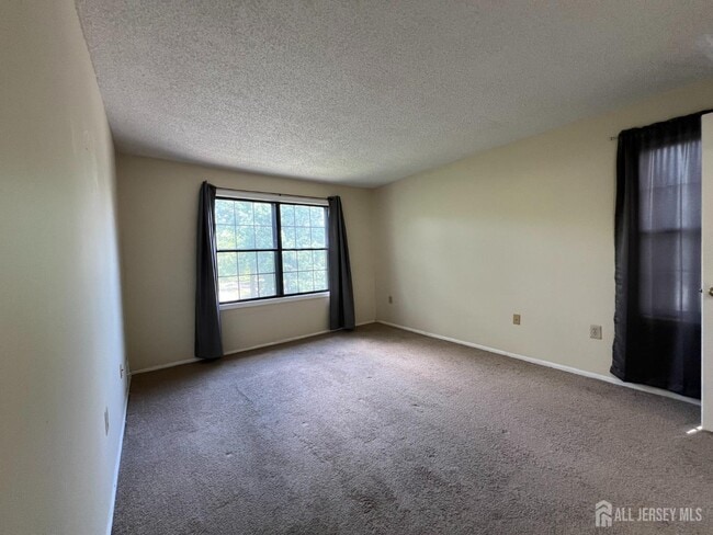 Building Photo - 72 Joyner Ct
