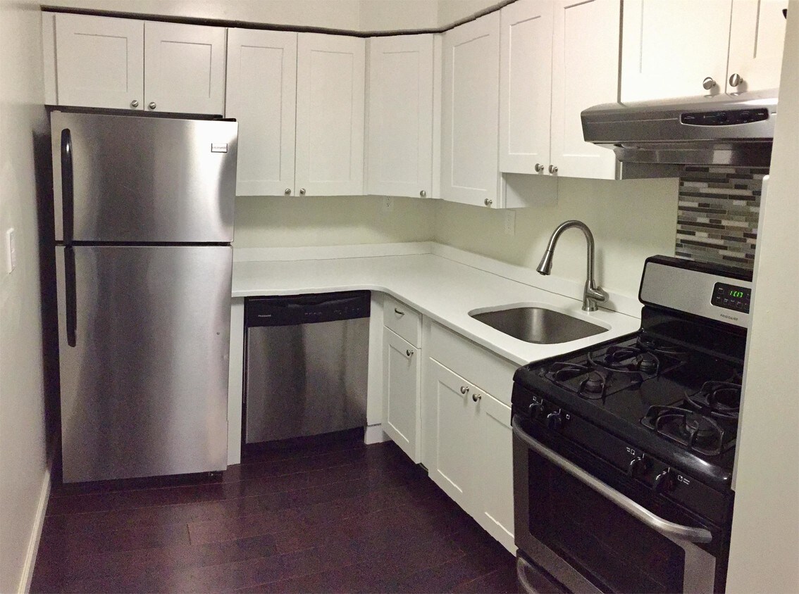 Foto principal - 310 6th Ave
