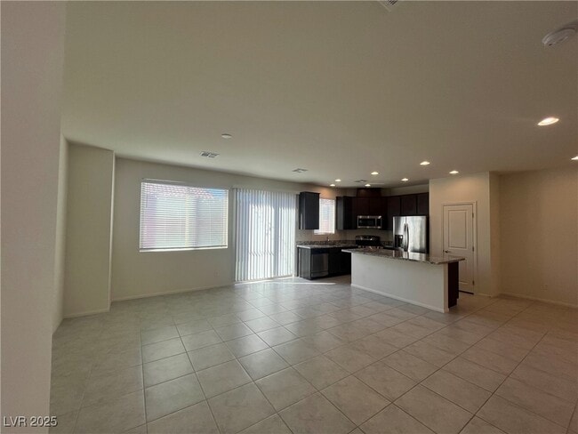 Building Photo - 89 Palm Pk Ct