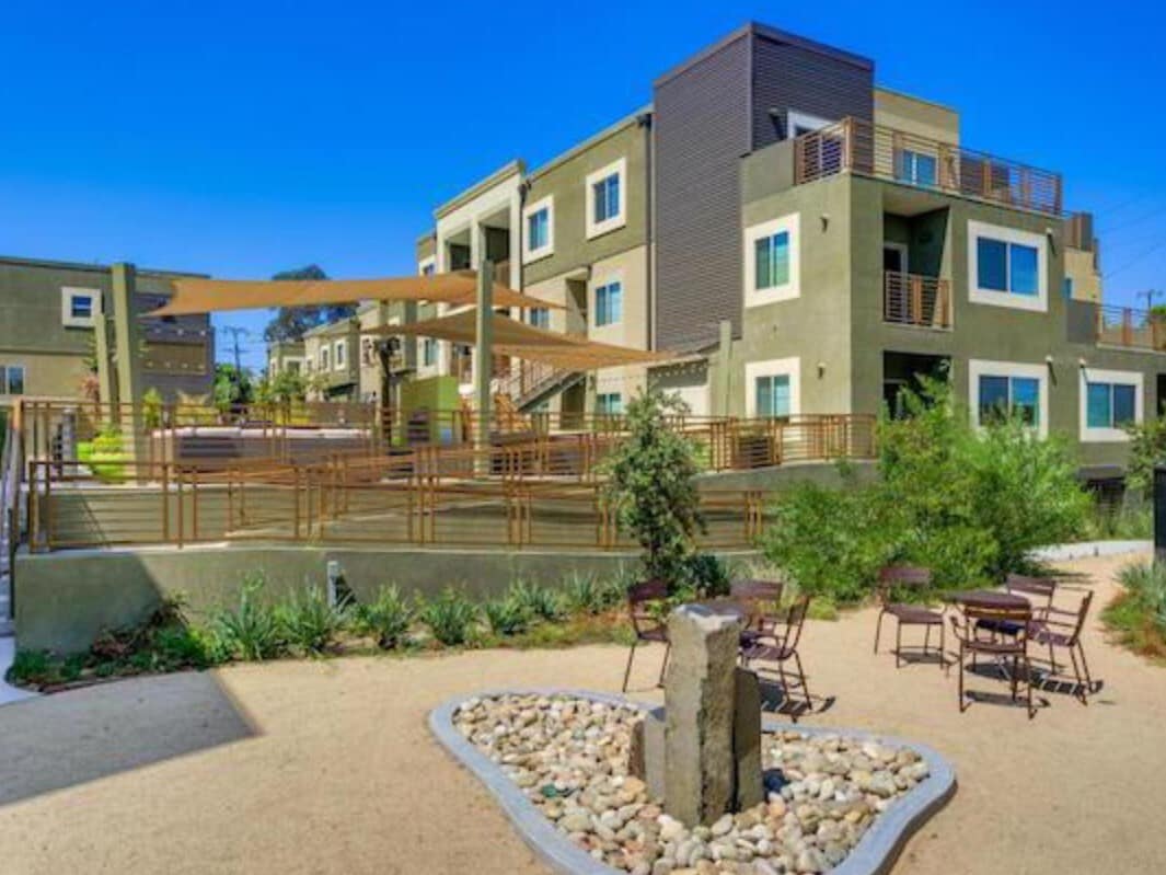 2980 Ripple Plz Unit 106, Los Angeles, CA 90039 Condo for Rent in Los