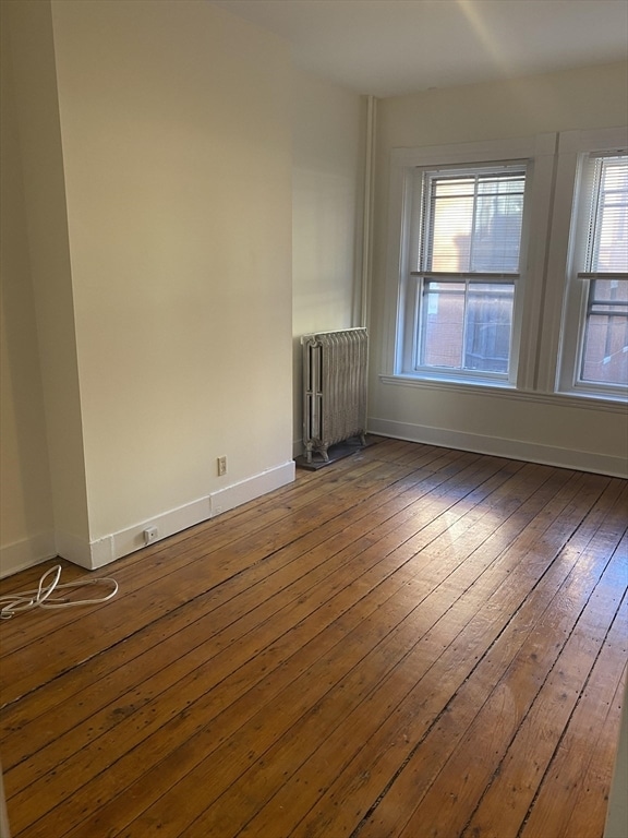 Building Photo - 22 Isabella St