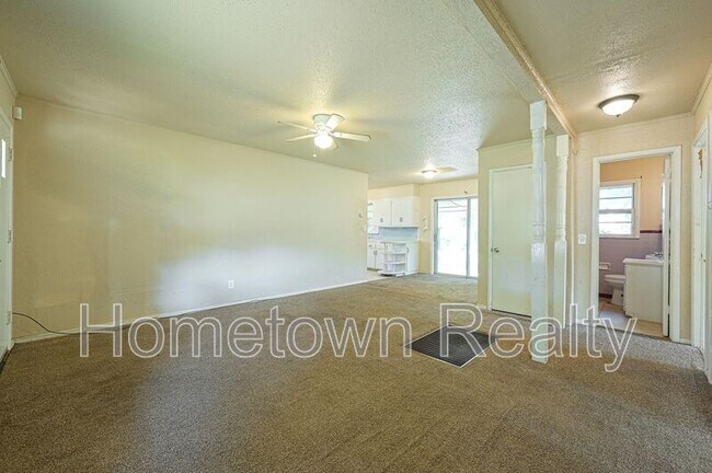 Foto del edificio - 2621 SW 52nd St