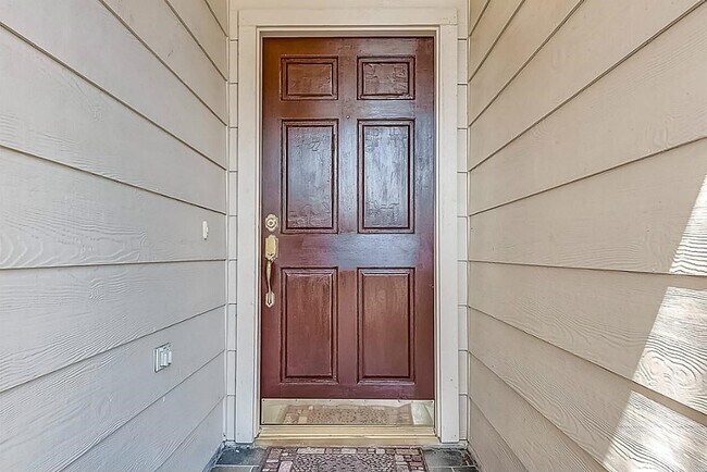 Foto del edificio - 2910 Huntington Way