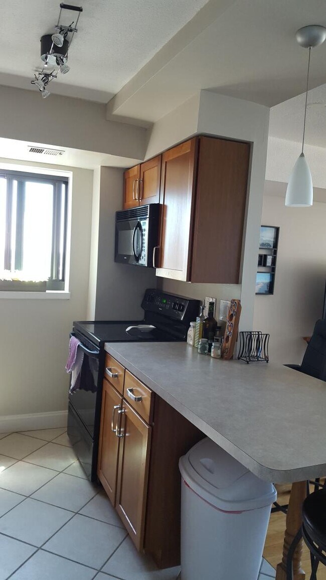 1420 Locust St Unit 34J, Philadelphia, PA 19102 Condo for Rent in