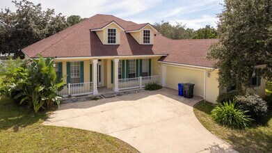 Building Photo - 109 Bilbao Dr