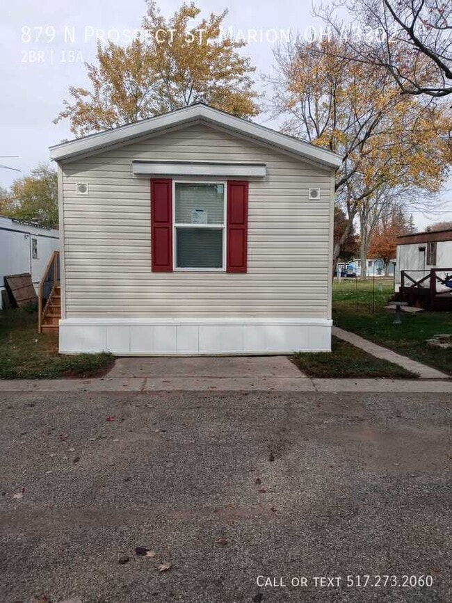 Foto del edificio - 879 N Prospect St