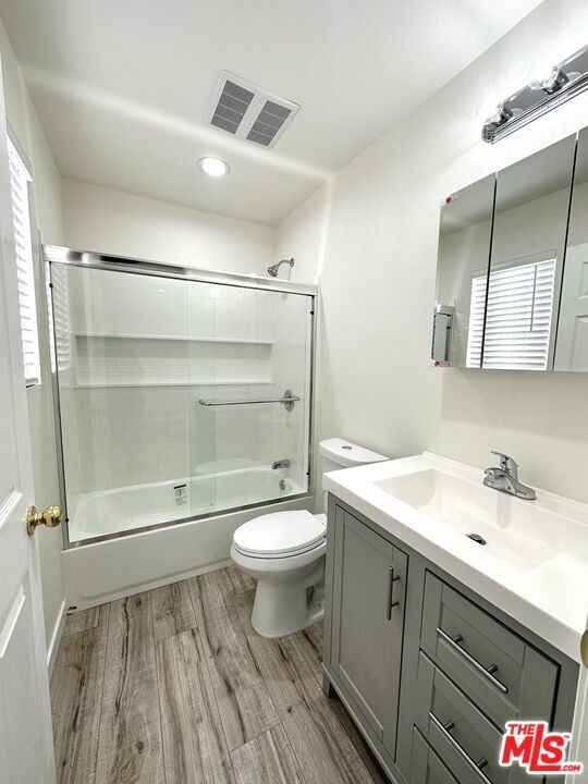 Foto del edificio - 629 E 38th St
