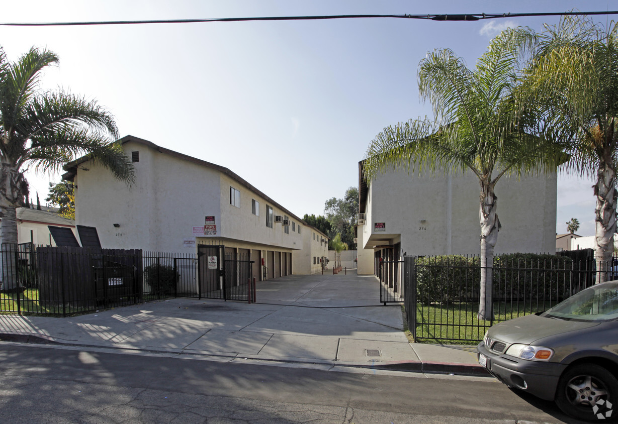 Primary Photo - 230-238 50th St