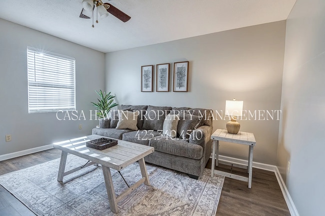 Building Photo - 2 Bed 1 Bath