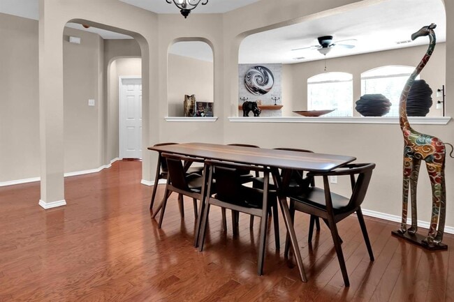 Building Photo - 3339 Rod Carew Dr