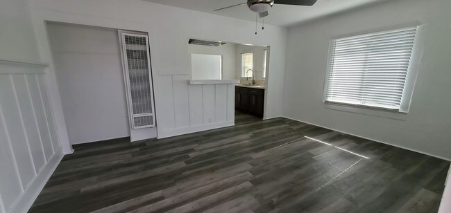 Foto del edificio - 281 W Ofarrell St