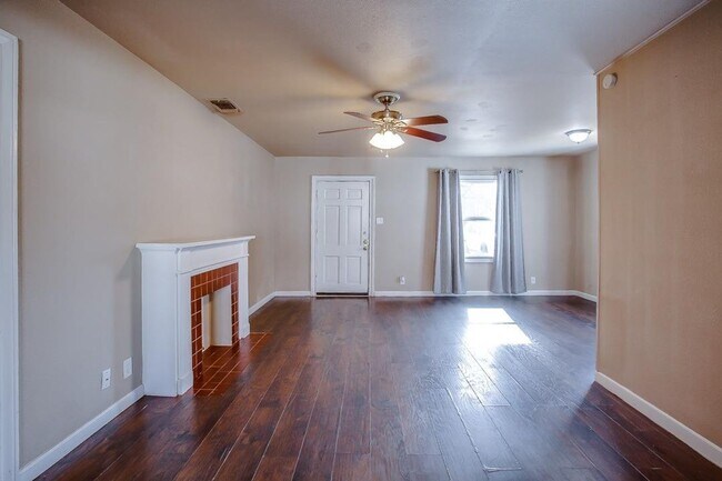Foto del edificio - 3 Bedroom 1 bath in the Heart of Lubbock!