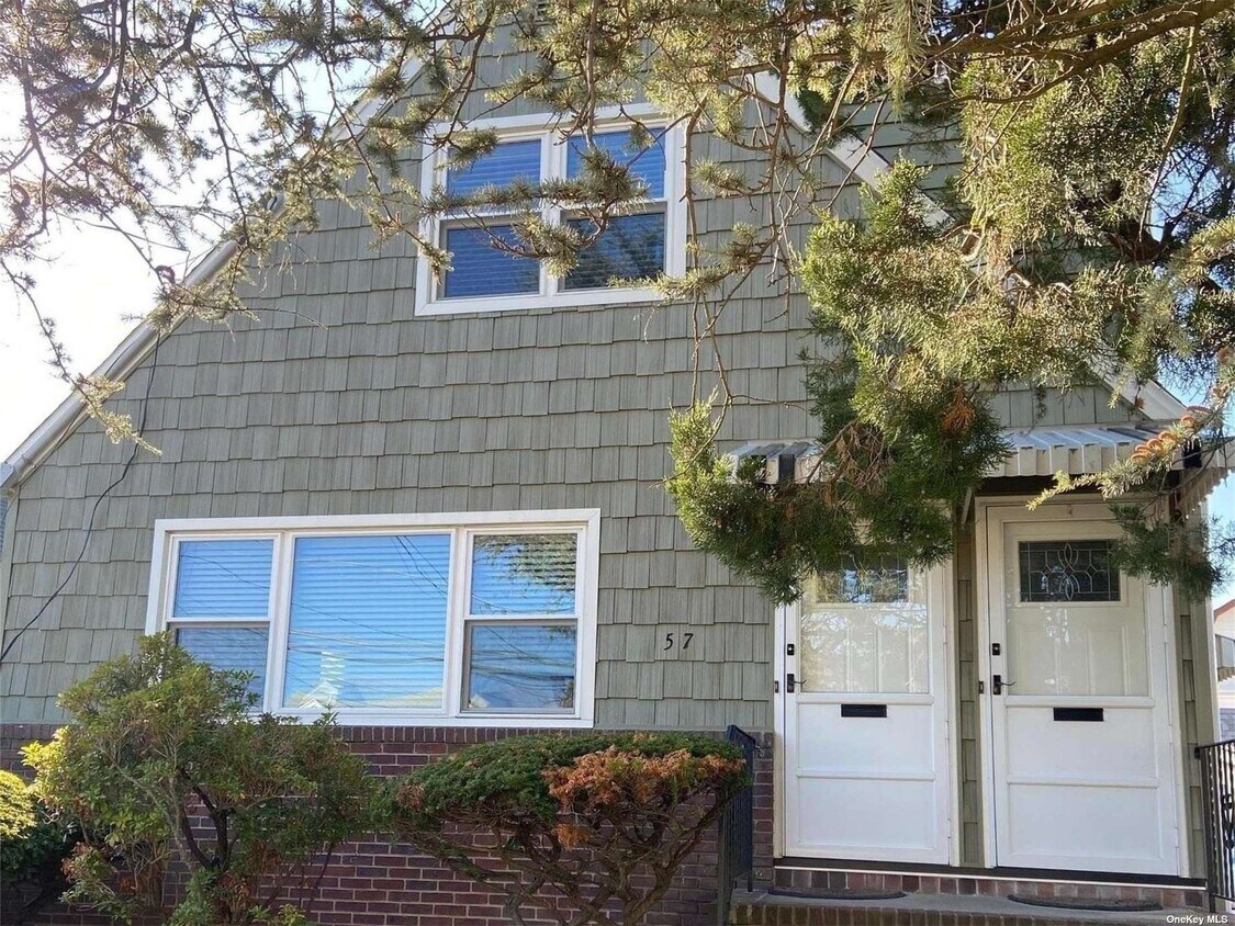 Primary Photo - 57 N Rockaway Ave