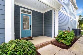 Building Photo - 119 Mainsail Loop