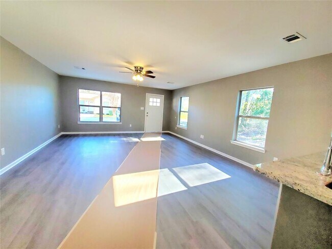 Foto del edificio - 3506 Brooks St
