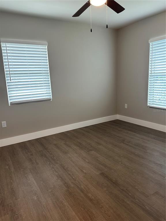 Building Photo - 1585 Jasmine Way