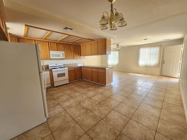 Foto del edificio - Beautiful 2 Bedroom Home