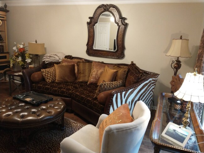 Foto del edificio - 5712 Brentwood Trace