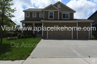 Building Photo - 3624 SW Windsong Dr