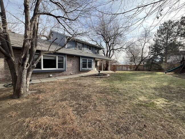 Building Photo - 2778 E 124th Cir