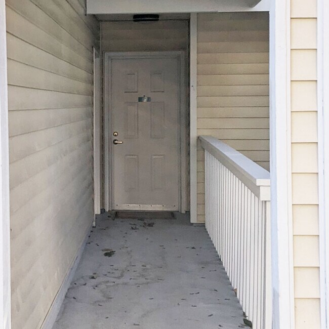 Foto del edificio - 2670 118th Ave SE