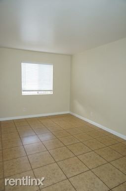 Foto del edificio - 2 br, 1 bath House - 4968 Auburn Dr 5