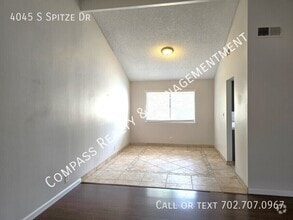 Building Photo - 4045 S Spitze Dr